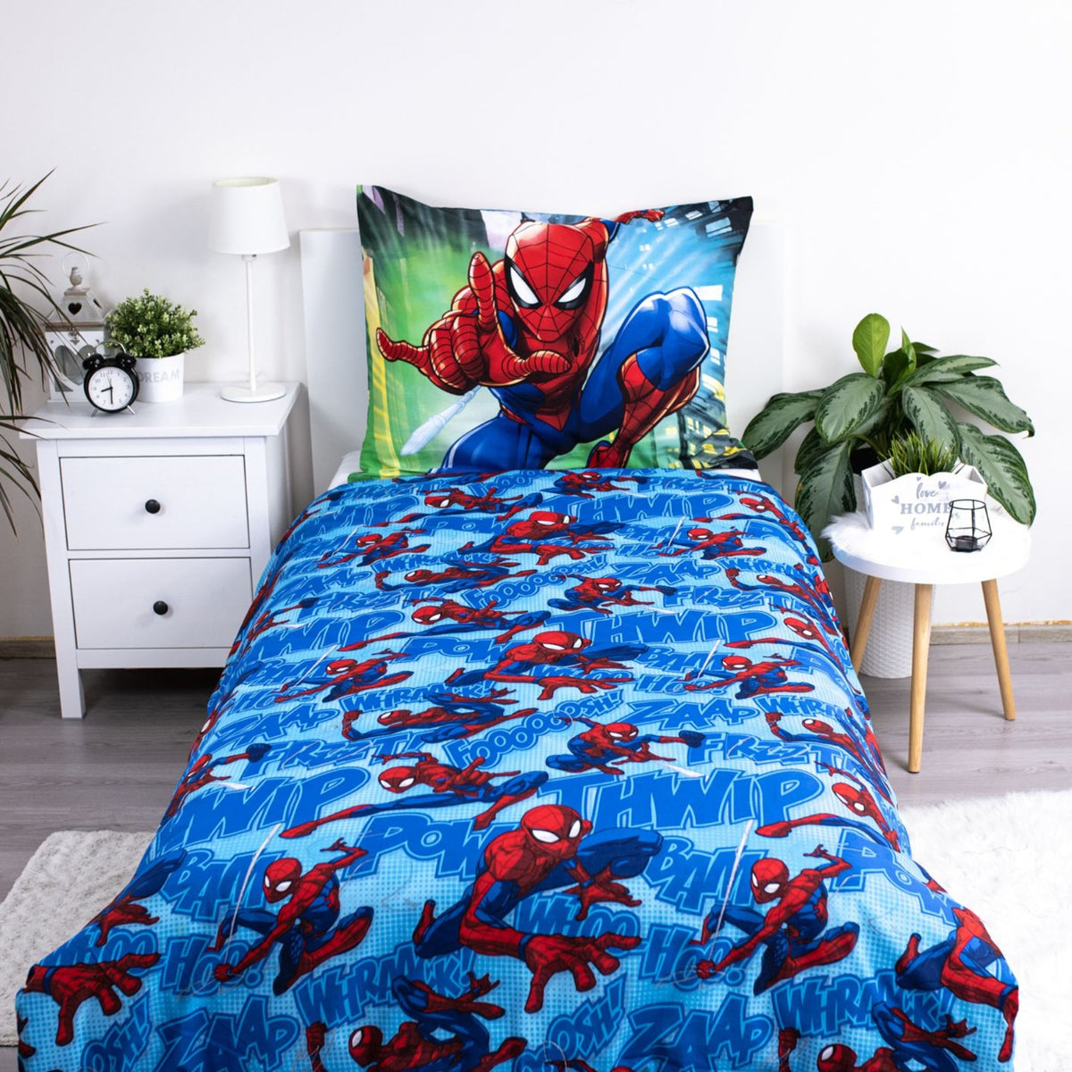 Spiderman slaapkamerset; dekbedovertrek en 2in1 kussen